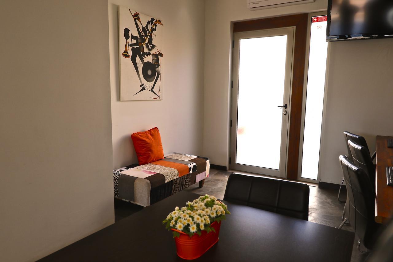 Lost & Found - Guesthouse & Suites Albufeira Esterno foto