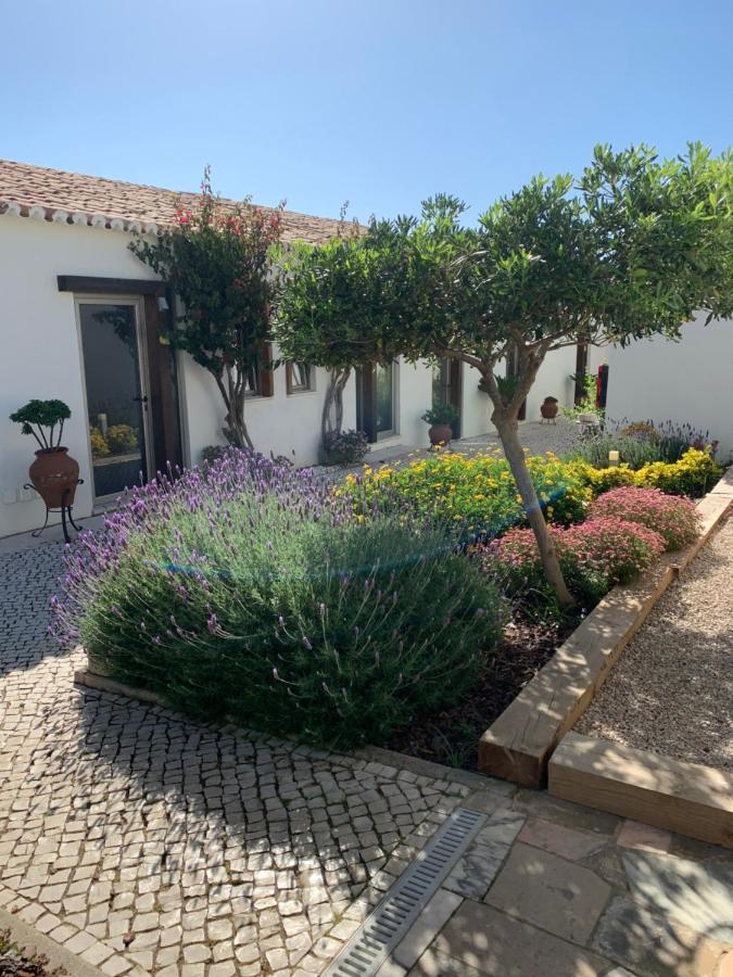 Lost & Found - Guesthouse & Suites Albufeira Esterno foto